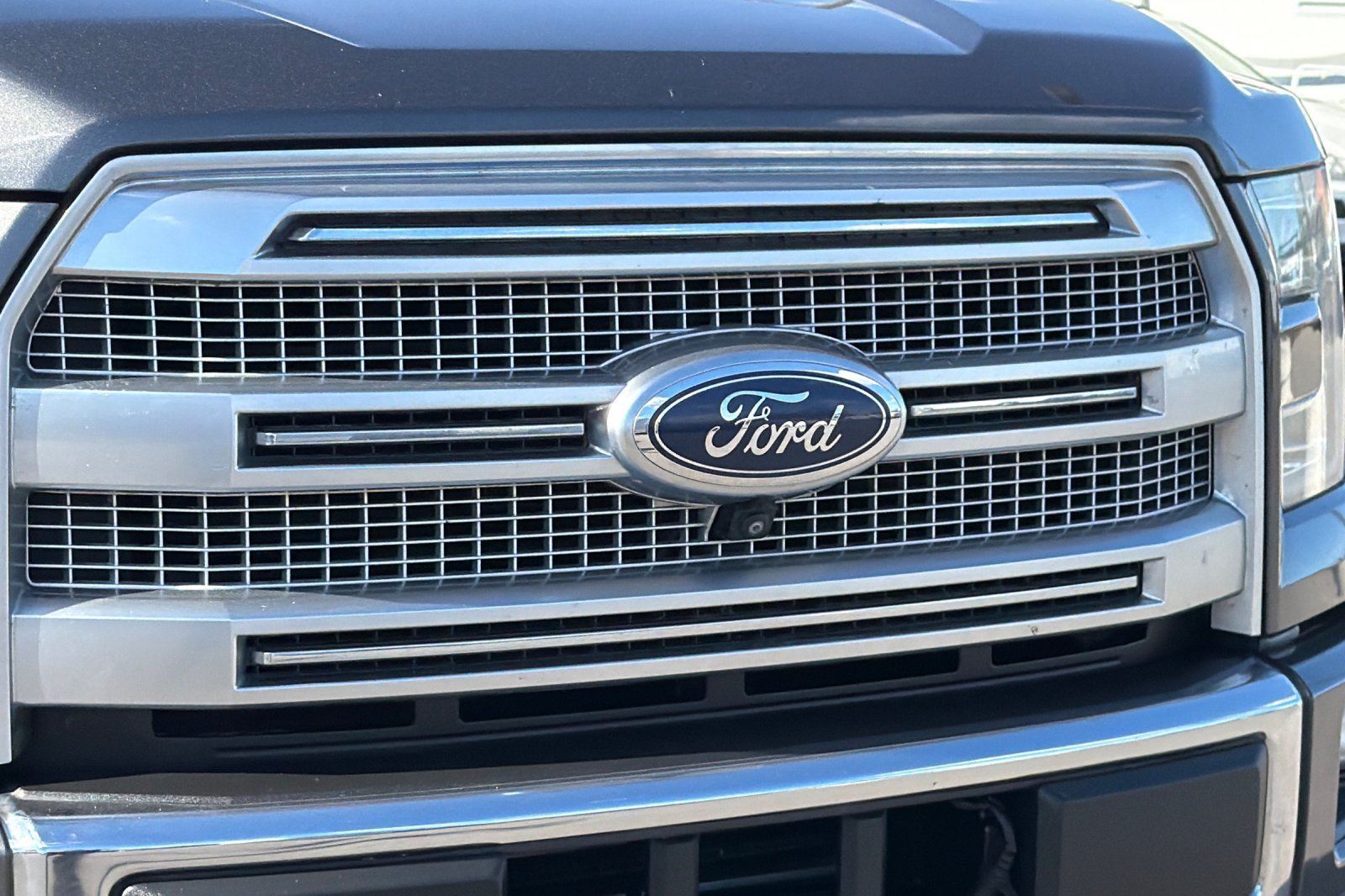 Used 2015 Ford F150 Platinum w/ Technology Package AWD/4WD image 42