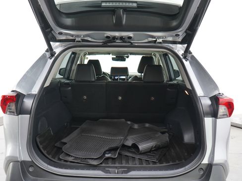 Used 2021 Toyota RAV4 Limited w/ Limited Grade Weather Package AWD/4WD image 16