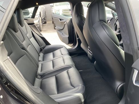 Used 2018 Tesla Model S 75D image 23