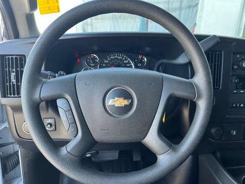 Used 2024 Chevrolet Express 2500 w/ Driver Convenience Package RWD image 13