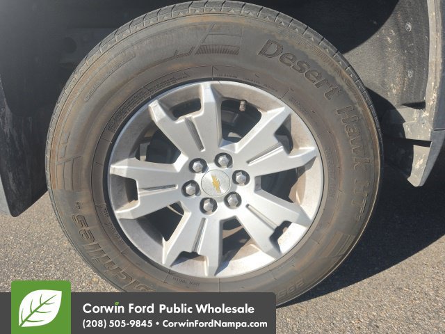 Used 2017 Chevrolet Colorado LT w/ Luxury Package, Chrome RWD image 11
