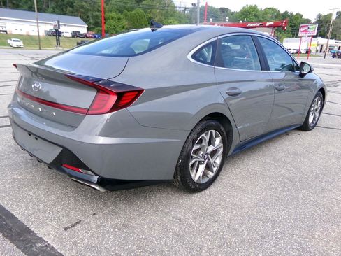 Used 2020 Hyundai Sonata SEL w/ Convenience + Sunroof Package FWD image 5