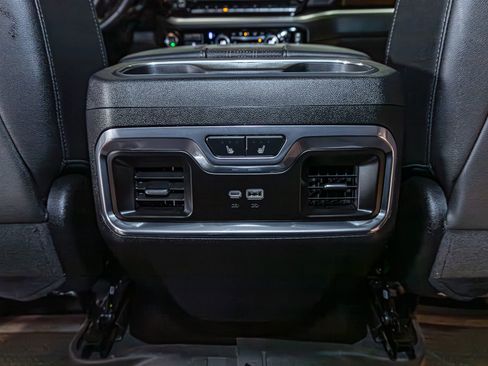 Used 2024 Chevrolet Silverado 2500 High Country w/ Midnight Edition image 27