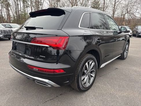 Used 2022 Audi Q5 2.0T Premium w/ Convenience Package image 5