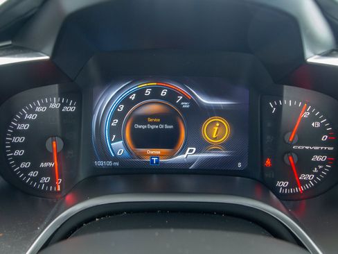 Used 2014 Chevrolet Corvette Stingray Coupe RWD image 20