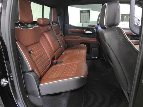 Used 2024 GMC Sierra 1500 Denali Ultimate image 11