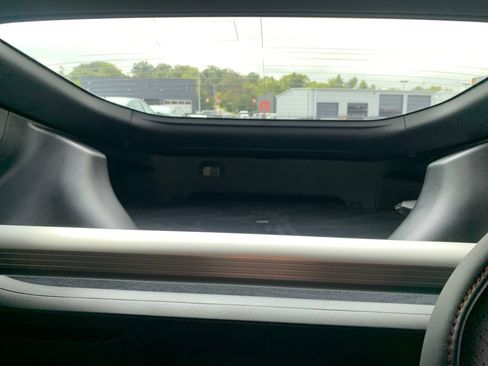 Used 2025 Nissan Z NISMO w/ Floor Mat Package RWD image 18