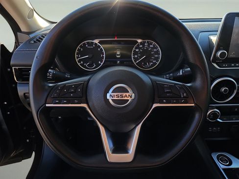 Certified 2023 Nissan Sentra SV image 16