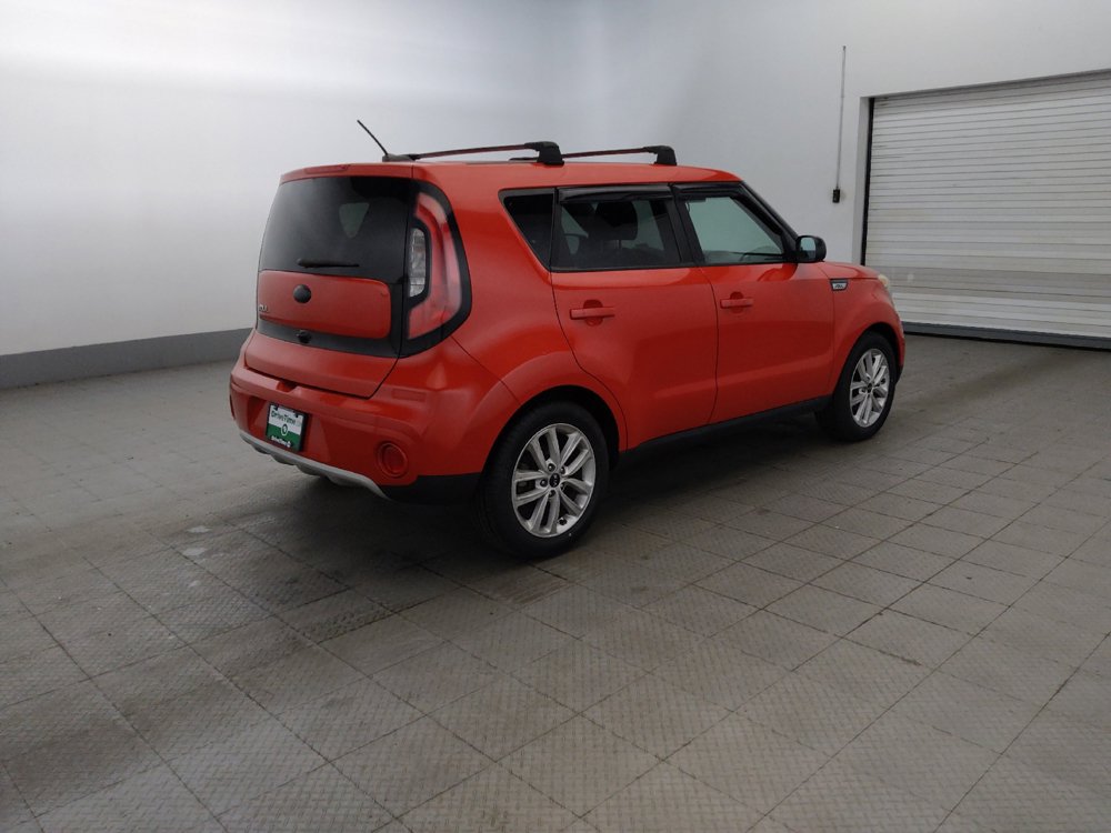 Used 2019 Kia Soul + FWD image 10