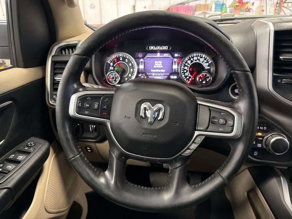 Used 2020 RAM 1500 Big Horn AWD/4WD image 20