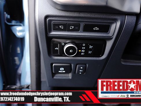 Used 2023 Ford F150 Lariat w/ Trailer Tow Package AWD/4WD image 28