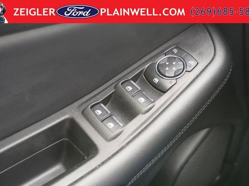 Used 2023 Ford Edge SE w/ Black Appearance Package AWD/4WD image 28