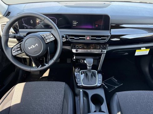 New 2026 Kia Seltos S image 15