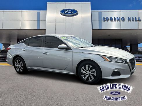 Used 2020 Nissan Altima 2.5 S FWD image 1