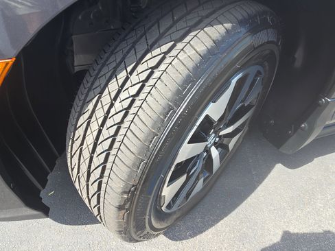 Used 2026 Honda Odyssey EX-L image 33