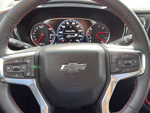 Used 2025 Chevrolet Blazer RS image 28