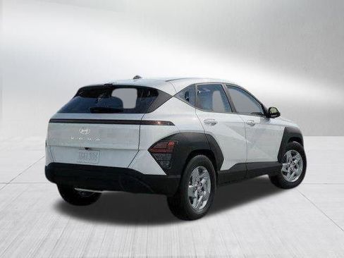 New 2026 Hyundai Kona SE FWD image 4