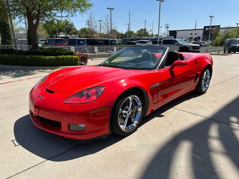 Used 2011 Chevrolet Corvette Grand Sport w/ Preferred Equipment Group image 1