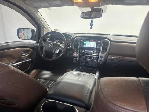 Used 2018 Nissan Titan Platinum Reserve w/ Platinum Utility Package AWD/4WD image 22