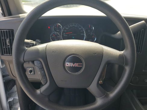 Used 2023 GMC Savana 2500 w/ Driver Convenience Package image 17