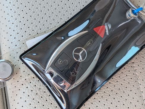 Used 2019 Mercedes-Benz GLC 300 image 38