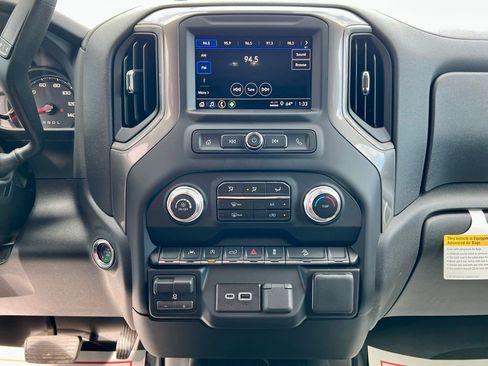 New 2026 GMC Sierra 1500 Pro image 16