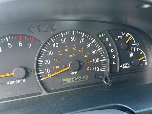 Used 2002 Toyota Tundra SR5 RWD image 22