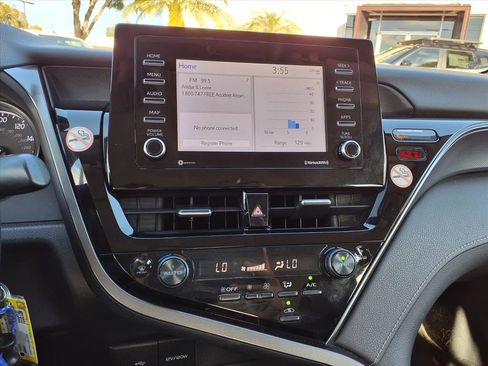 Used 2023 Toyota Camry SE w/ Blackout Package (TMS) image 22