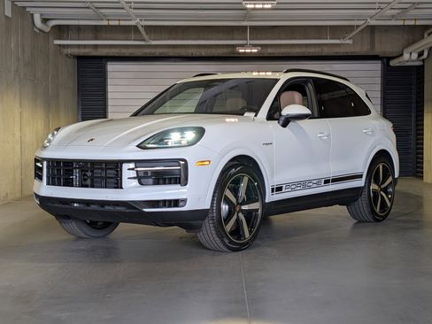 New 2026 Porsche Cayenne E-Hybrid image 1