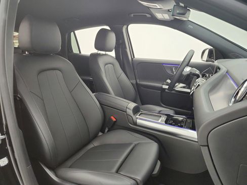 Certified 2025 Mercedes-Benz GLA 250 image 21