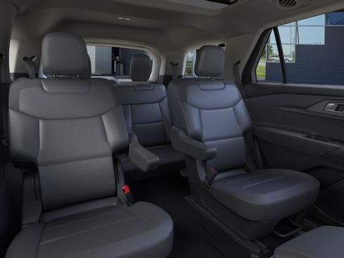 New 2026 Ford Explorer Active w/ Active Comfort Package AWD/4WD image 12