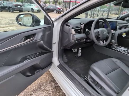 New 2026 Toyota Camry XSE FWD image 9