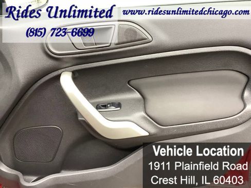 Used 2013 Ford Fiesta SE w/ Super Fuel Economy Pkg image 24