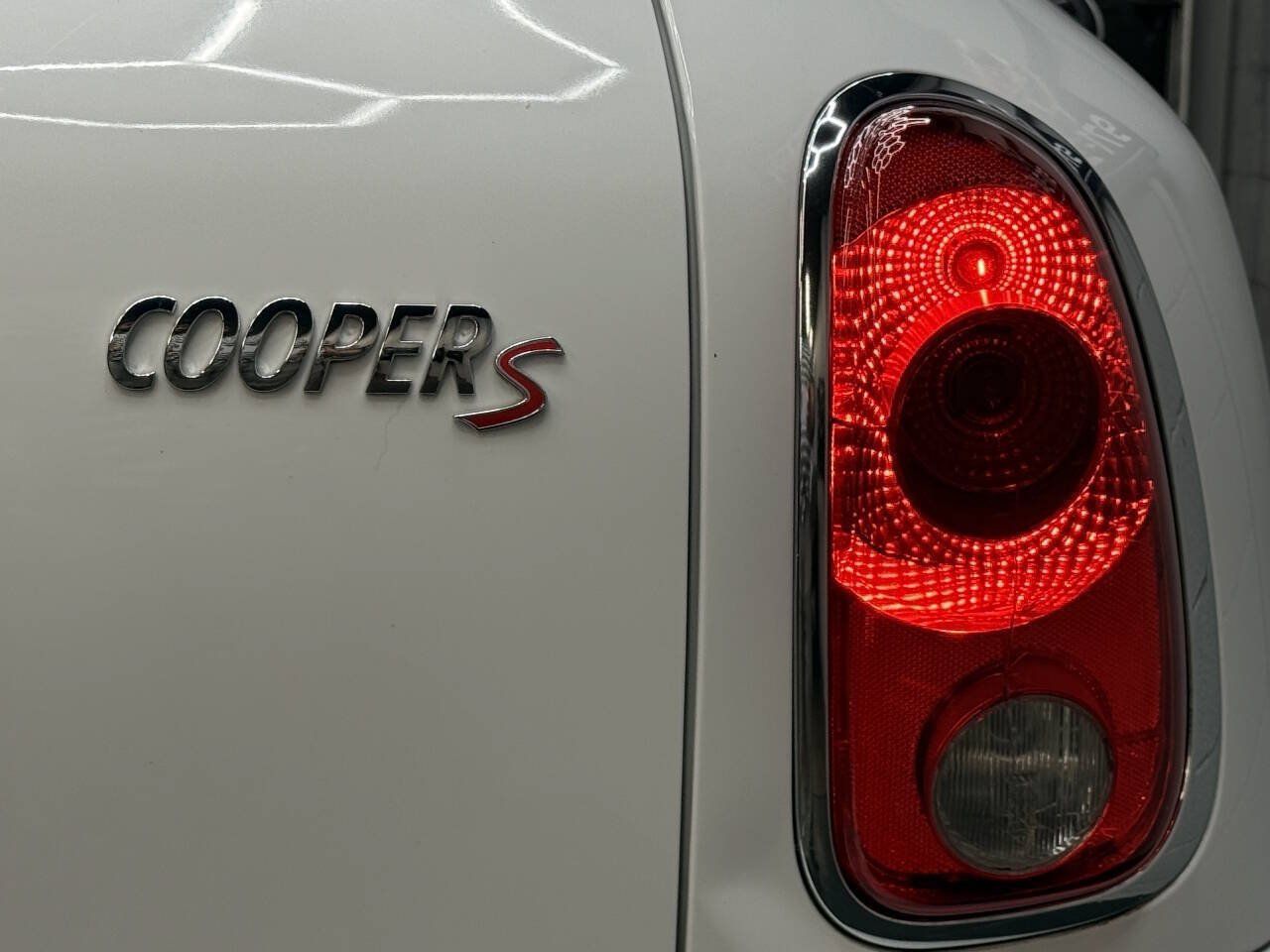 Used 2014 MINI Cooper Countryman S w/ Premium Package AWD/4WD image 12