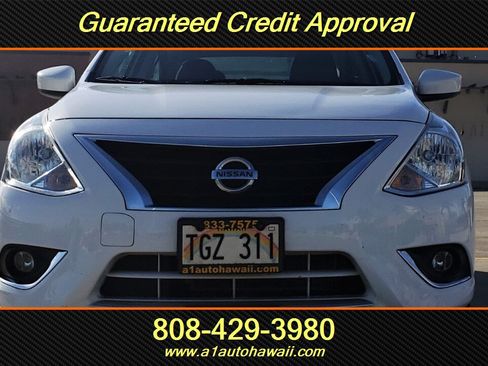 Used 2018 Nissan Versa SV w/ SV Special Edition Package FWD image 7