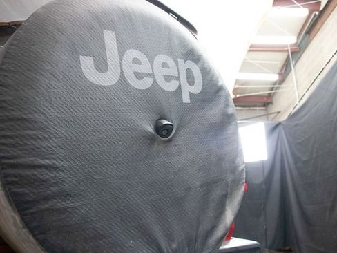 Used 2019 Jeep Wrangler Unlimited Sport S AWD/4WD image 14