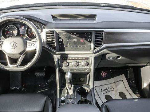 Used 2021 Volkswagen Atlas SE image 29