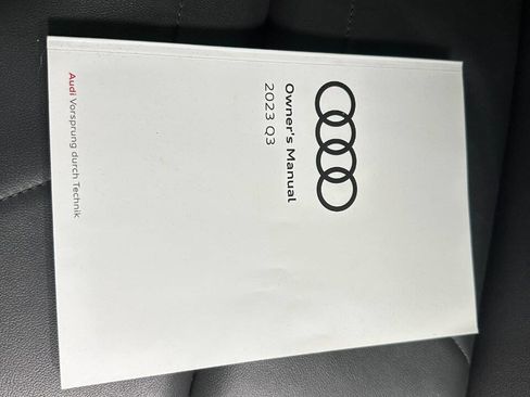 Used 2023 Audi Q3 2.0T Premium image 46