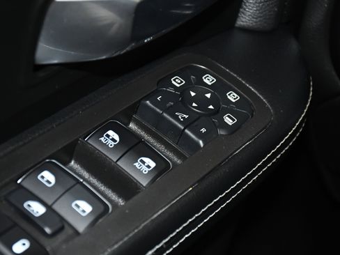 Used 2026 RAM 2500 Laramie image 37