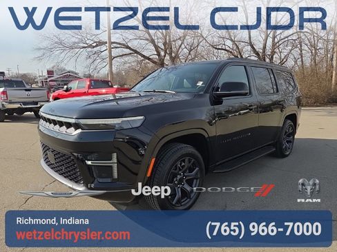 New 2026 Jeep Grand Wagoneer Limited AWD/4WD image 3