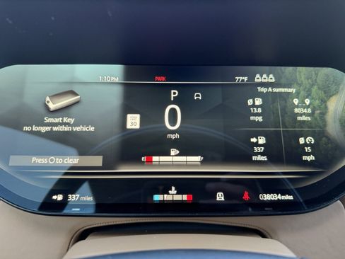 Used 2023 Land Rover Range Rover Long Wheelbase Autobiography image 30