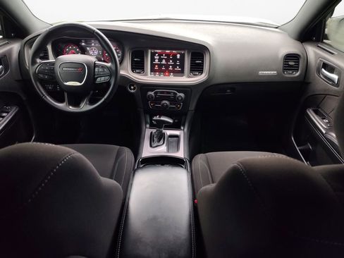 Used 2023 Dodge Charger SXT w/ Blacktop Package image 3