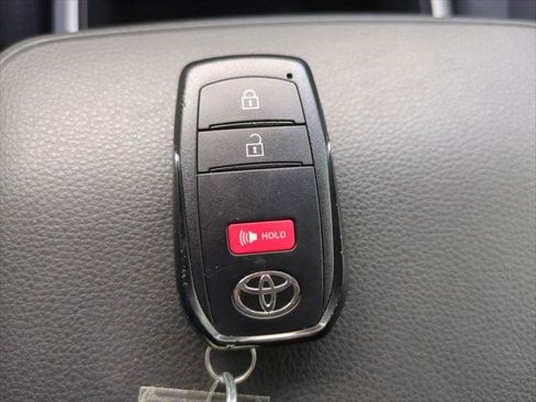 Certified 2026 Toyota Tacoma SR5 RWD image 26