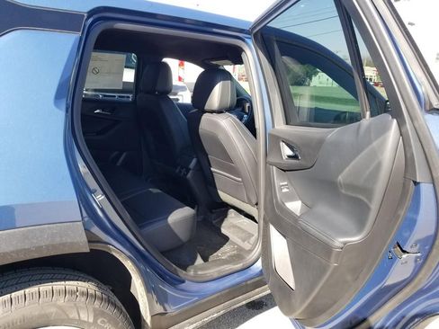 New 2026 Chevrolet Equinox LT w/ Convenience Package II image 23