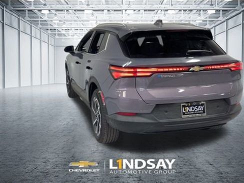 New 2026 Chevrolet Equinox EV LT image 8