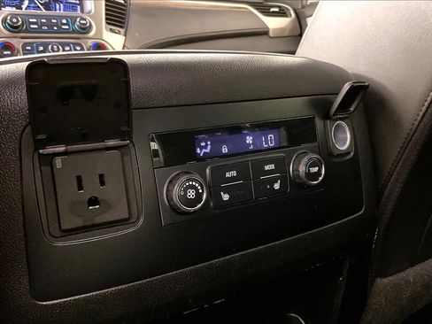 Used 2019 GMC Yukon Denali image 30