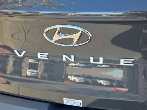 New 2026 Hyundai Venue SEL image 12