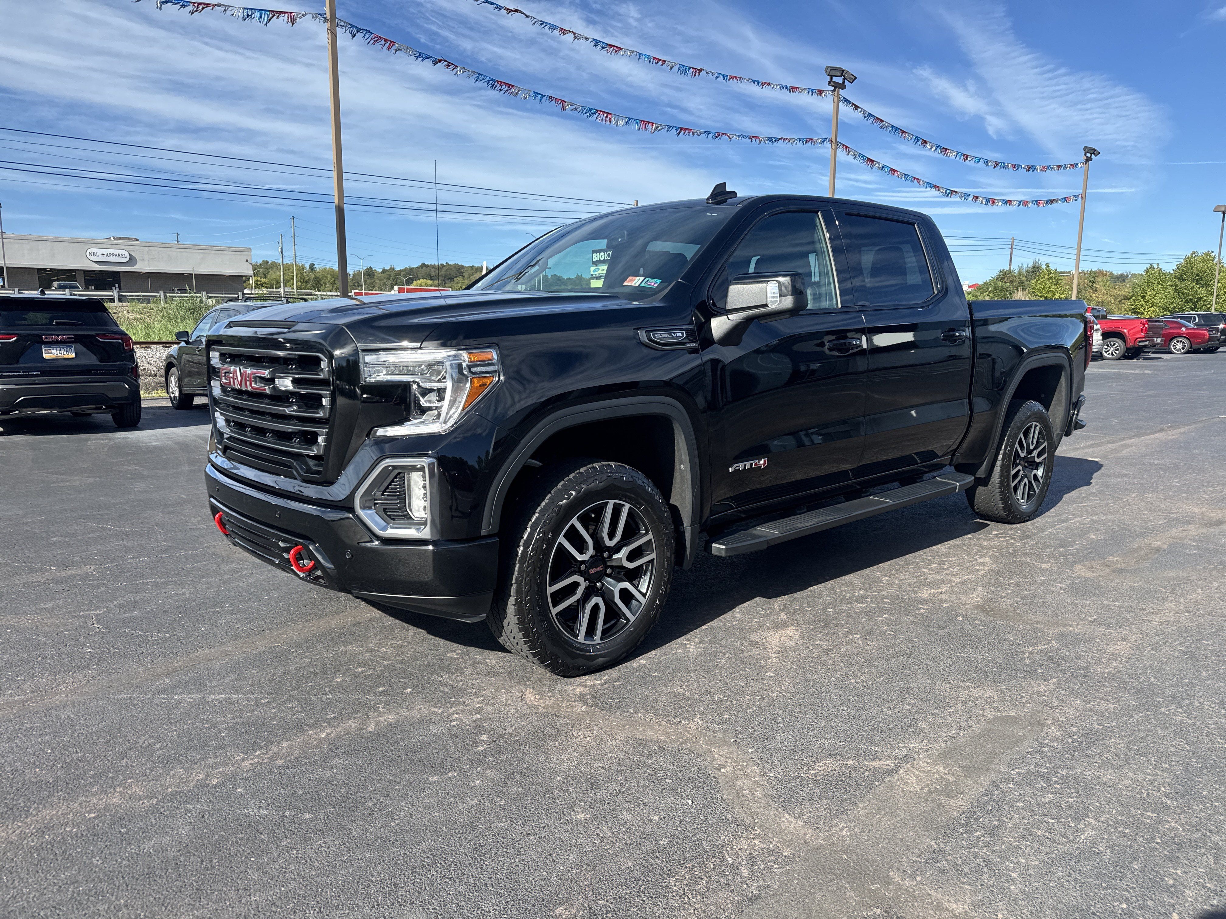 Used 2019 GMC Sierra 1500 AT4 w/ AT4 Premium Package AWD/4WD image 15