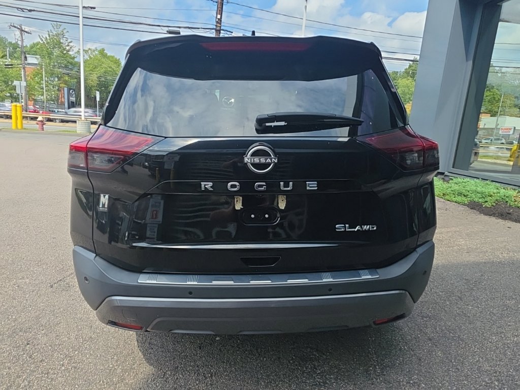 Certified 2023 Nissan Rogue SL w/ SL Premium Package AWD/4WD image 5