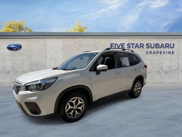 Used 2019 Subaru Forester Premium w/ All-Weather Package AWD/4WD image 4